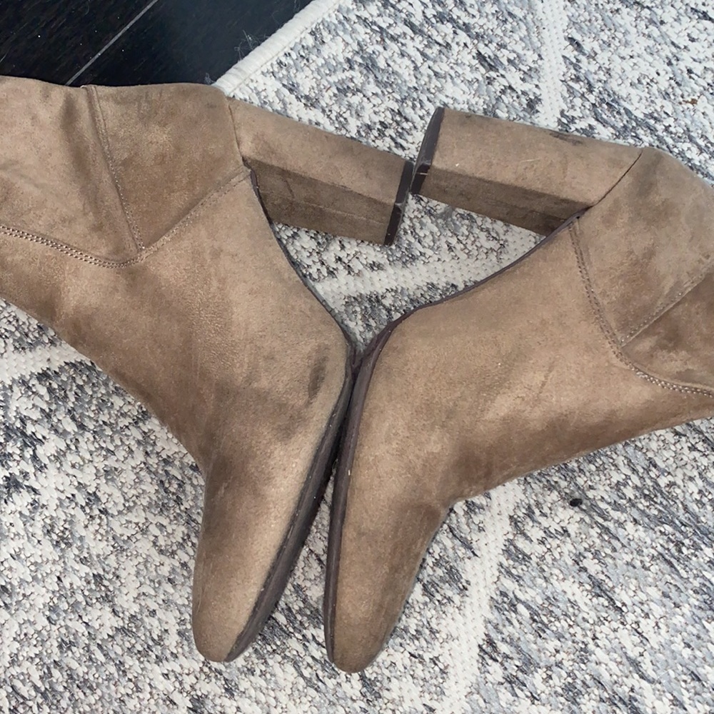 Tan booties! - Picture 3 of 7